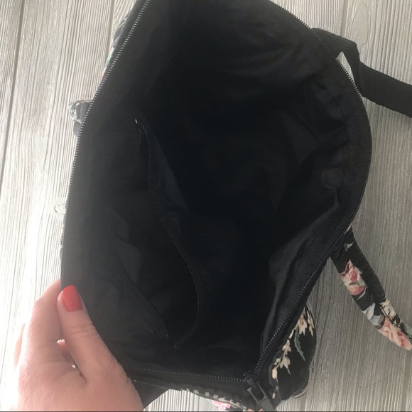 VINTAGE Handmade Cottage Core Bag with Large Floral Print and 3 Inside Pockets - Picture 6 of 9